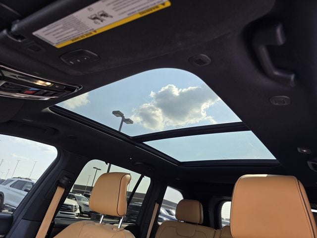 2023 Jeep Grand Cherokee Summit