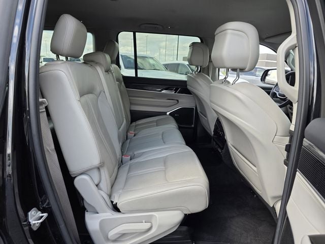 2022 Jeep Wagoneer Series III