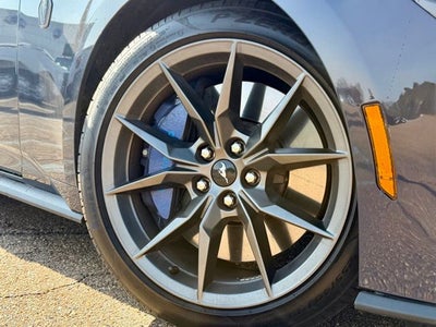 2025 Ford Mustang Dark Horse