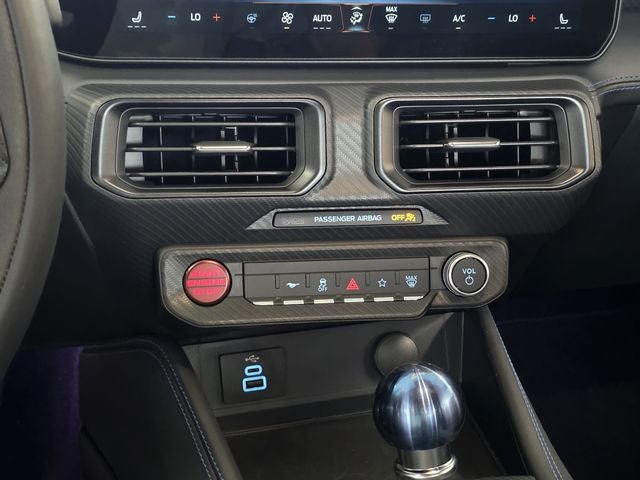 2025 Ford Mustang Dark Horse