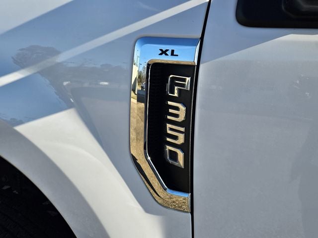 2019 Ford F-350SD XL W/FLAT BED