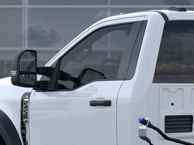 2025 Ford F-450SD XL In-Transit