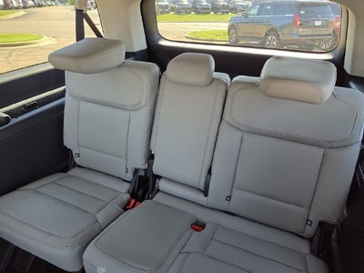 2027 Ford Expedition Max Active