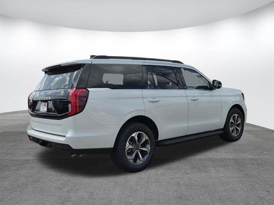 2027 Ford Expedition Active