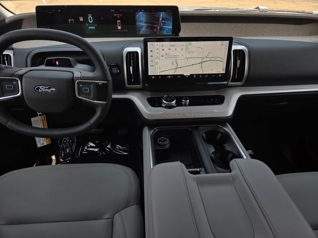 2027 Ford Expedition Active