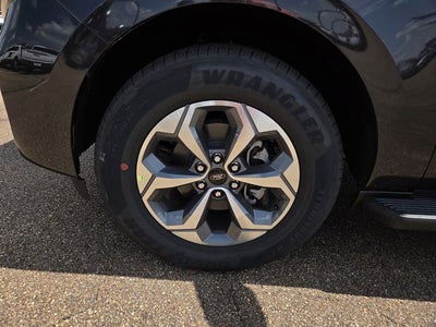 2027 Ford Expedition Active