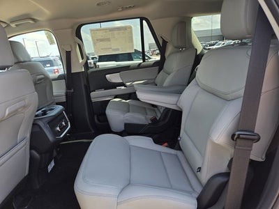 2027 Ford Expedition Active