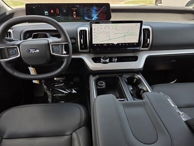 2027 Ford Expedition Active