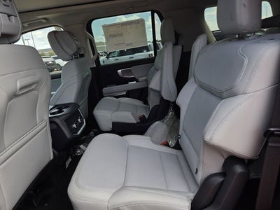 2027 Ford Expedition Platinum