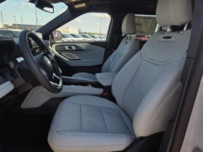 2027 Ford Explorer Platinum