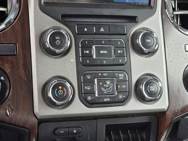 2015 Ford F-250SD Lariat