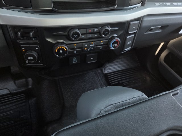 2027 Ford F-250SD XL