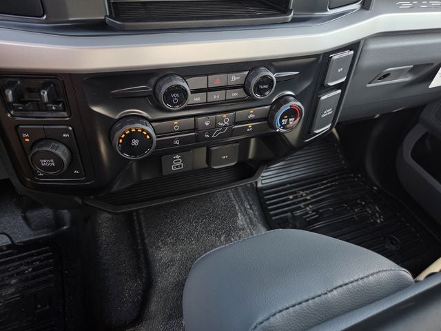 2027 Ford F-250SD XL