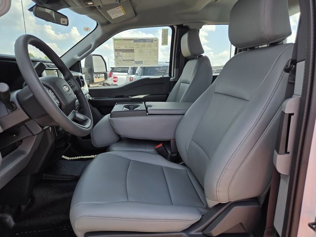 2027 Ford F-250SD XL