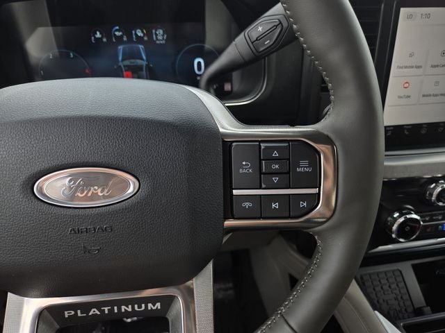 2026 Ford F-350SD Platinum DRW