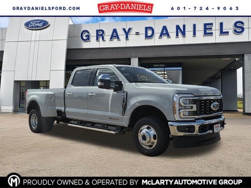 2026 Ford F-350SD Lariat DRW