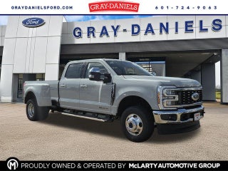 2026 Ford F-350SD Lariat DRW