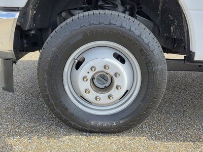 2022 Ford F-350SD XLT DRW