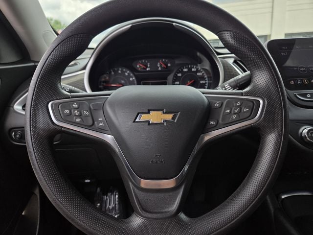 2022 Chevrolet Malibu LS 1FL