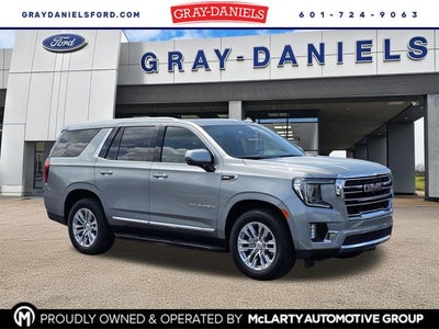 2023 GMC Yukon SLT