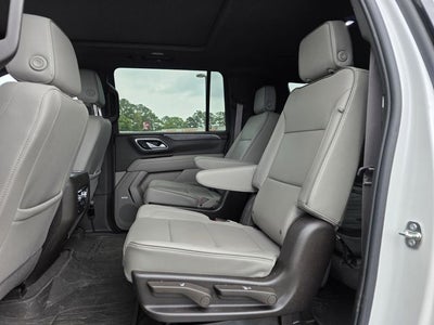 2023 GMC Yukon XL SLT