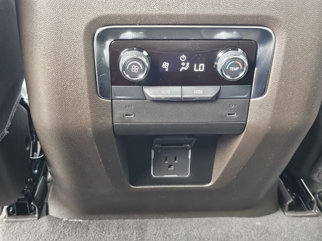 2025 Chevrolet Tahoe LS