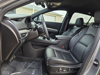 2023 Cadillac XT4 Premium Luxury