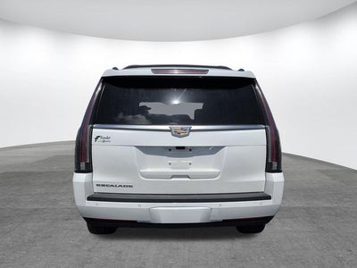 2019 Cadillac Escalade Luxury