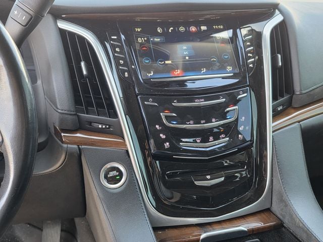 2019 Cadillac Escalade Luxury