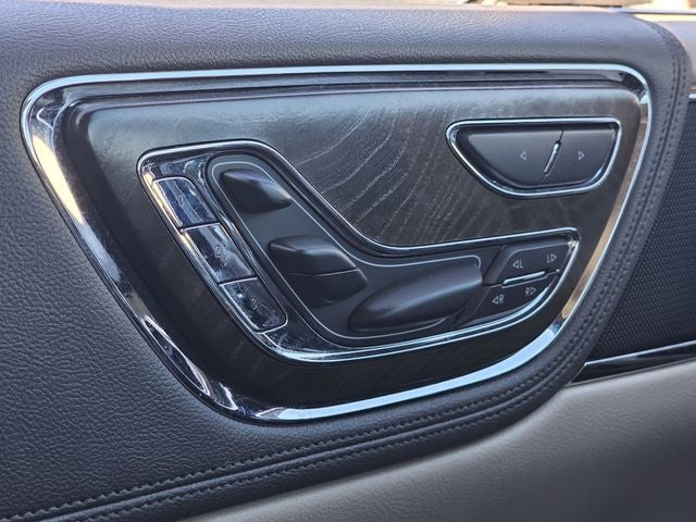 2019 Lincoln Continental Reserve