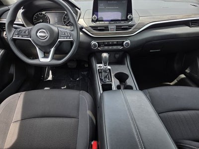 2025 Nissan Altima 2.5 SV