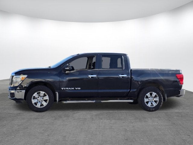 2018 Nissan Titan SV