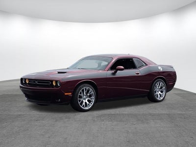 2021 Dodge Challenger SXT