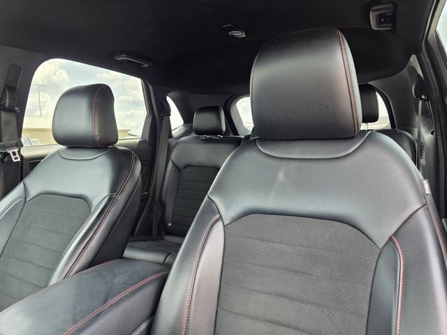 2022 Ford Edge ST Line