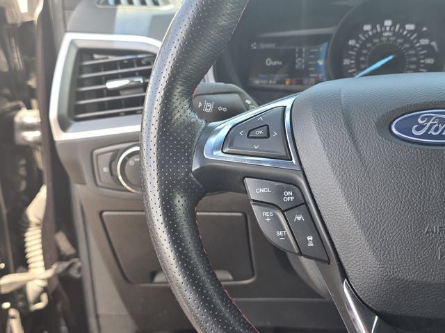 2022 Ford Edge ST Line