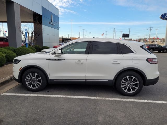 2022 Lincoln Nautilus Standard