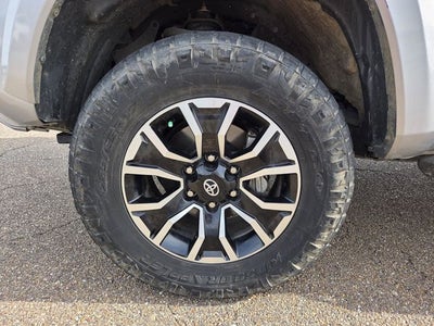 2022 Toyota Tacoma TRD Sport V6