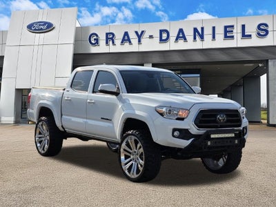 2022 Toyota Tacoma SR5 V6
