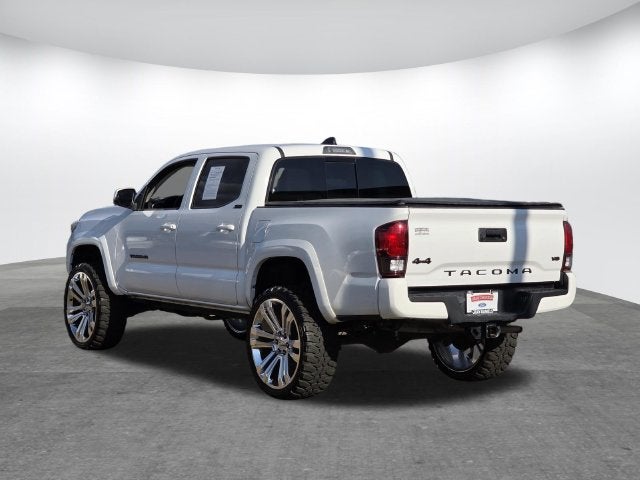 2022 Toyota Tacoma SR5 V6