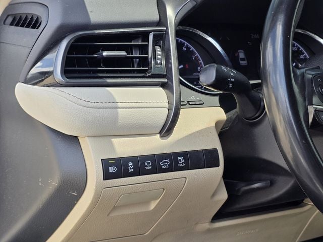 2019 Toyota Camry XLE