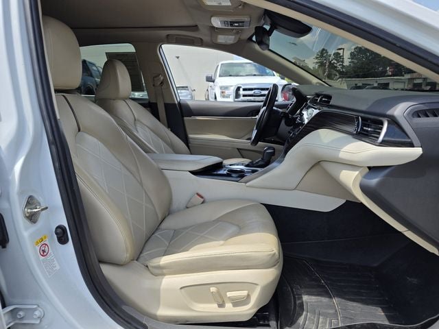 2019 Toyota Camry XLE