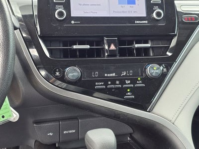 2022 Toyota Camry LE