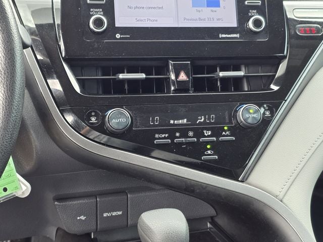 2022 Toyota Camry LE