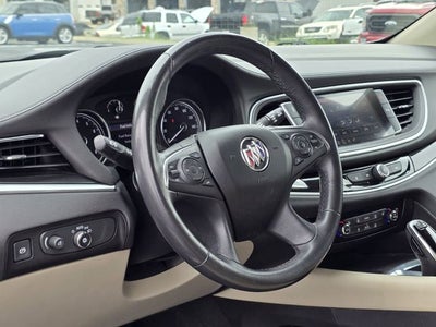 2020 Buick Enclave Essence
