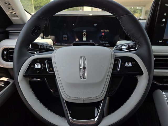 2027 Lincoln Aviator Premiere