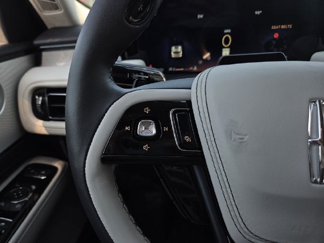 2027 Lincoln Aviator Reserve