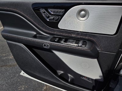 2027 Lincoln Aviator Black Label Premium