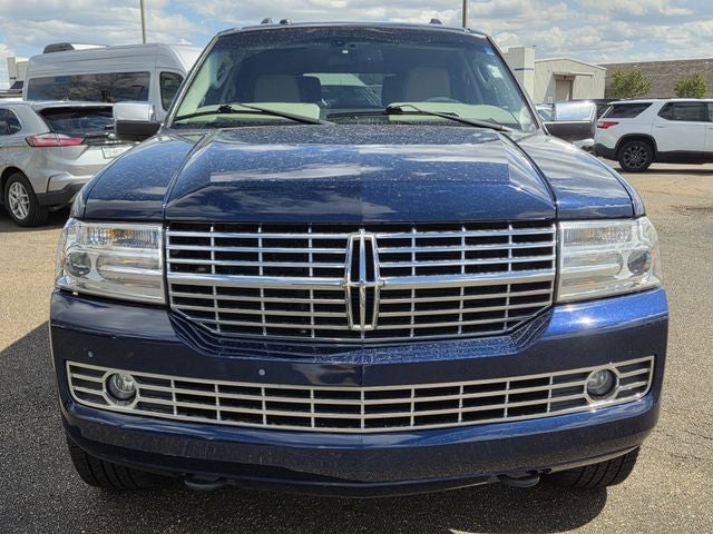 2012 Lincoln Navigator Base