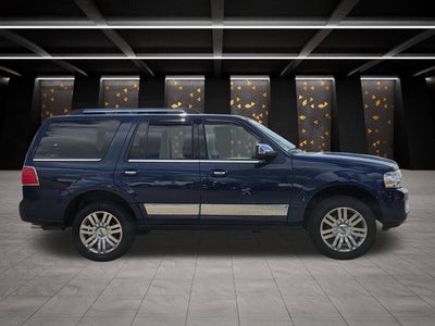 2012 Lincoln Navigator Base