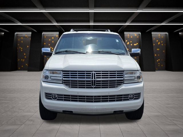 2014 Lincoln Navigator Base